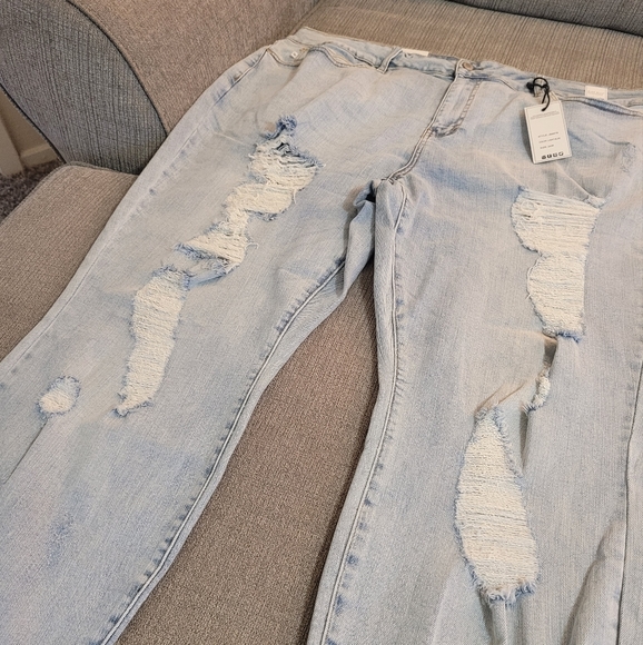 Judy Blue Distressed Boyfriend Fit Mid Rise Denim Jeans Size 24W - Picture 3 of 9